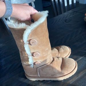 Girls Ugg boots
